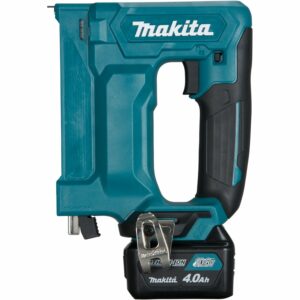 Makita Akku-Tacker ST113DSMJ mit 10